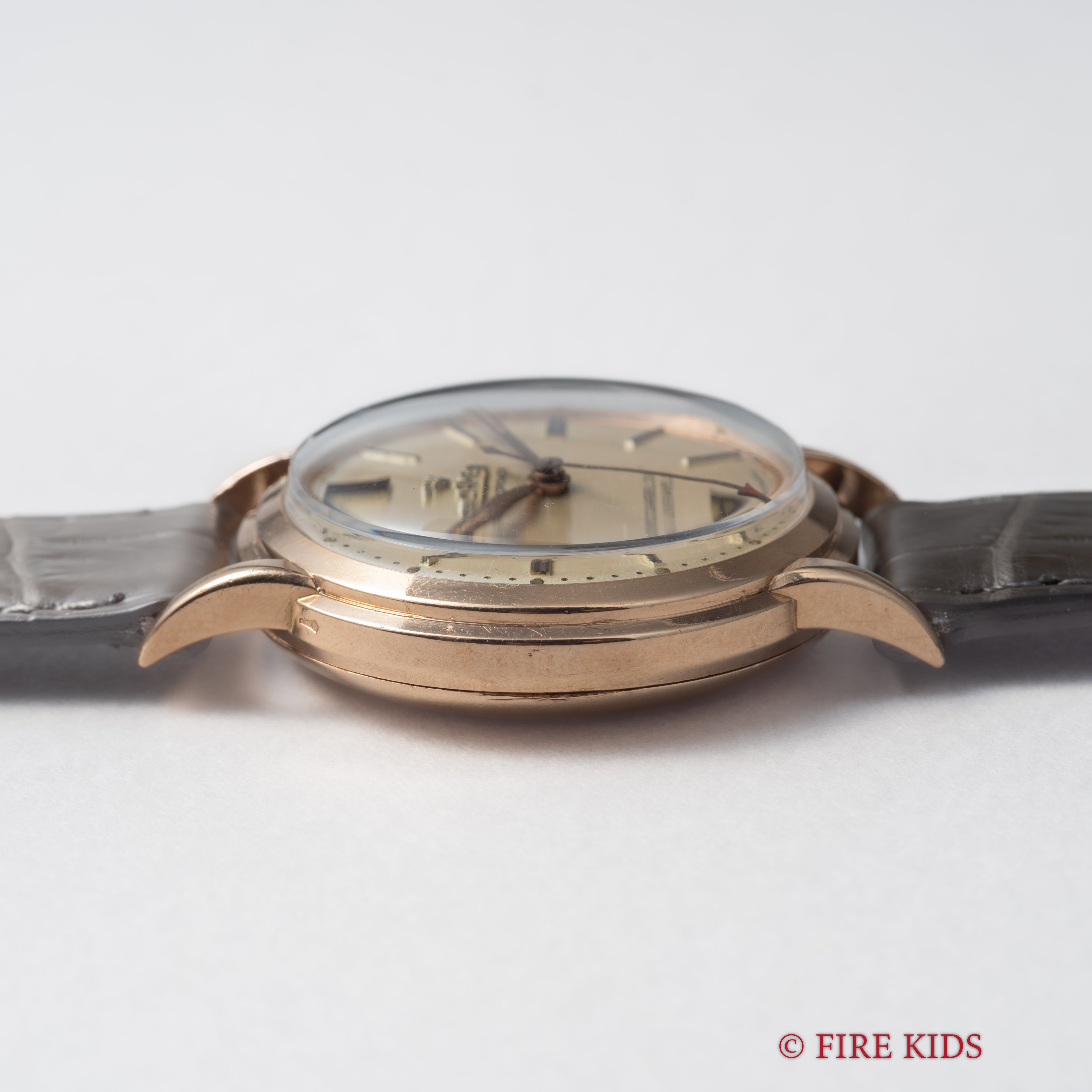 ローマー 9金無垢イングランドケース 1968年製 自動巻 スイス製