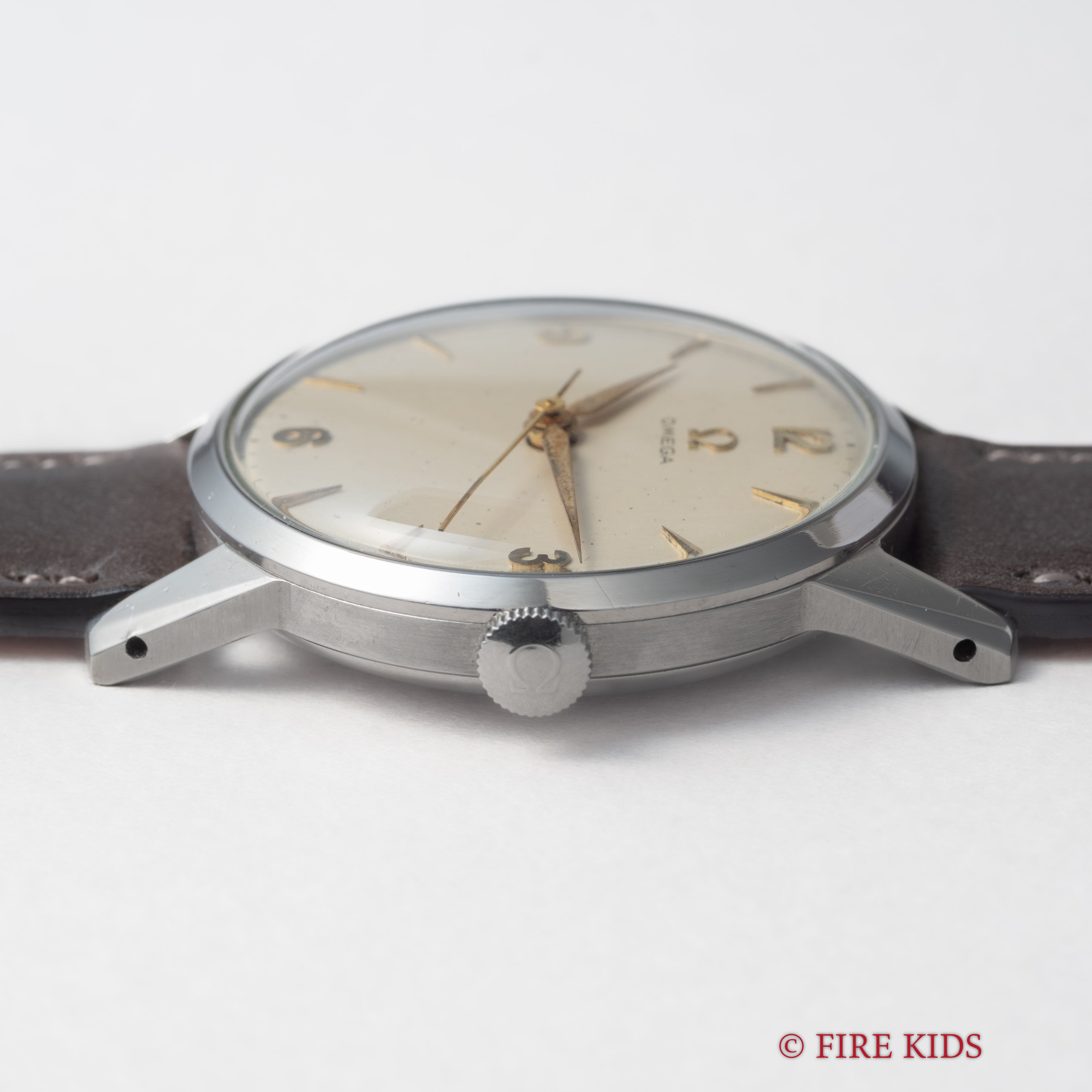 オメガ 30mmキャリバー Ref.2496 12 SC cal.284 手巻き