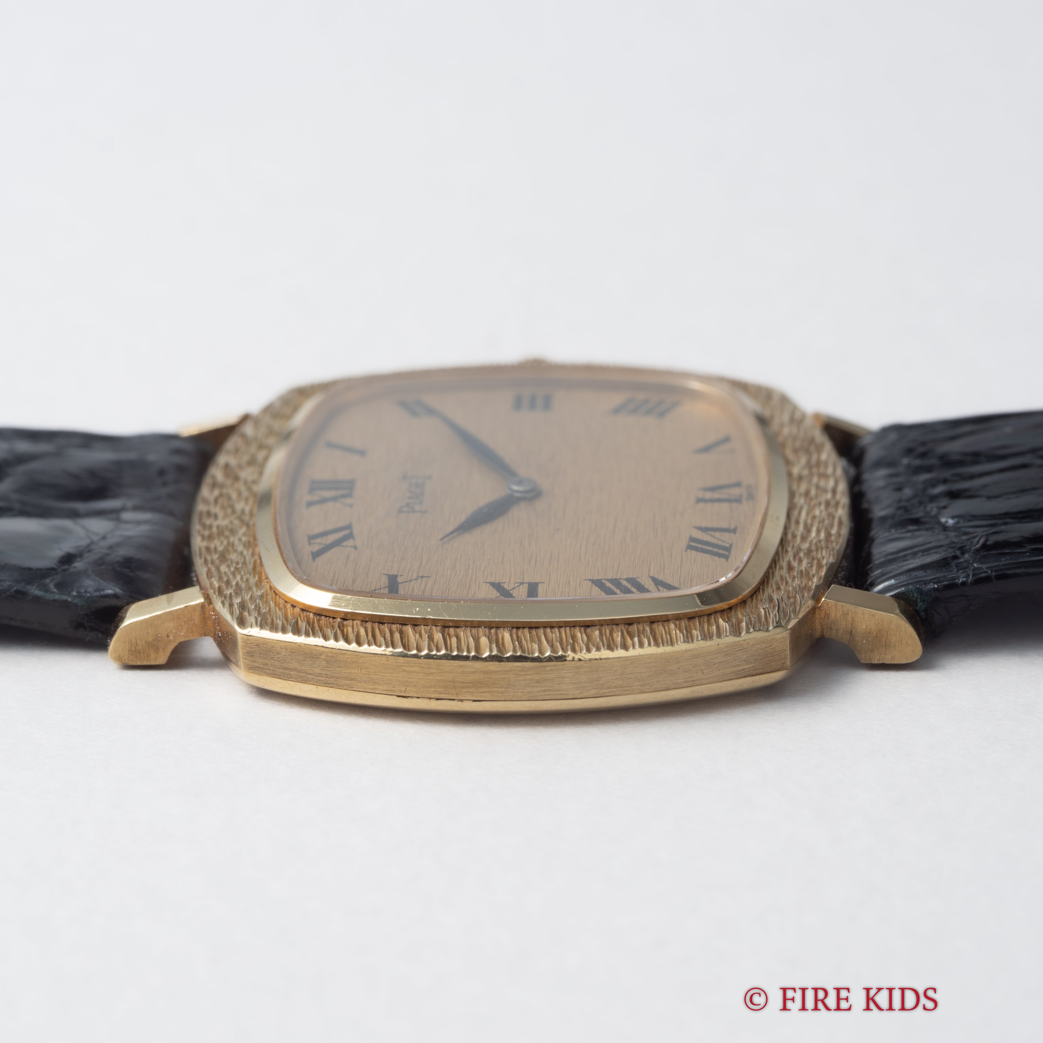 ピアジェ スクエア バーク仕上げ Cal.9P1 Ref.9434 純正18金尾錠付き 1970年代製