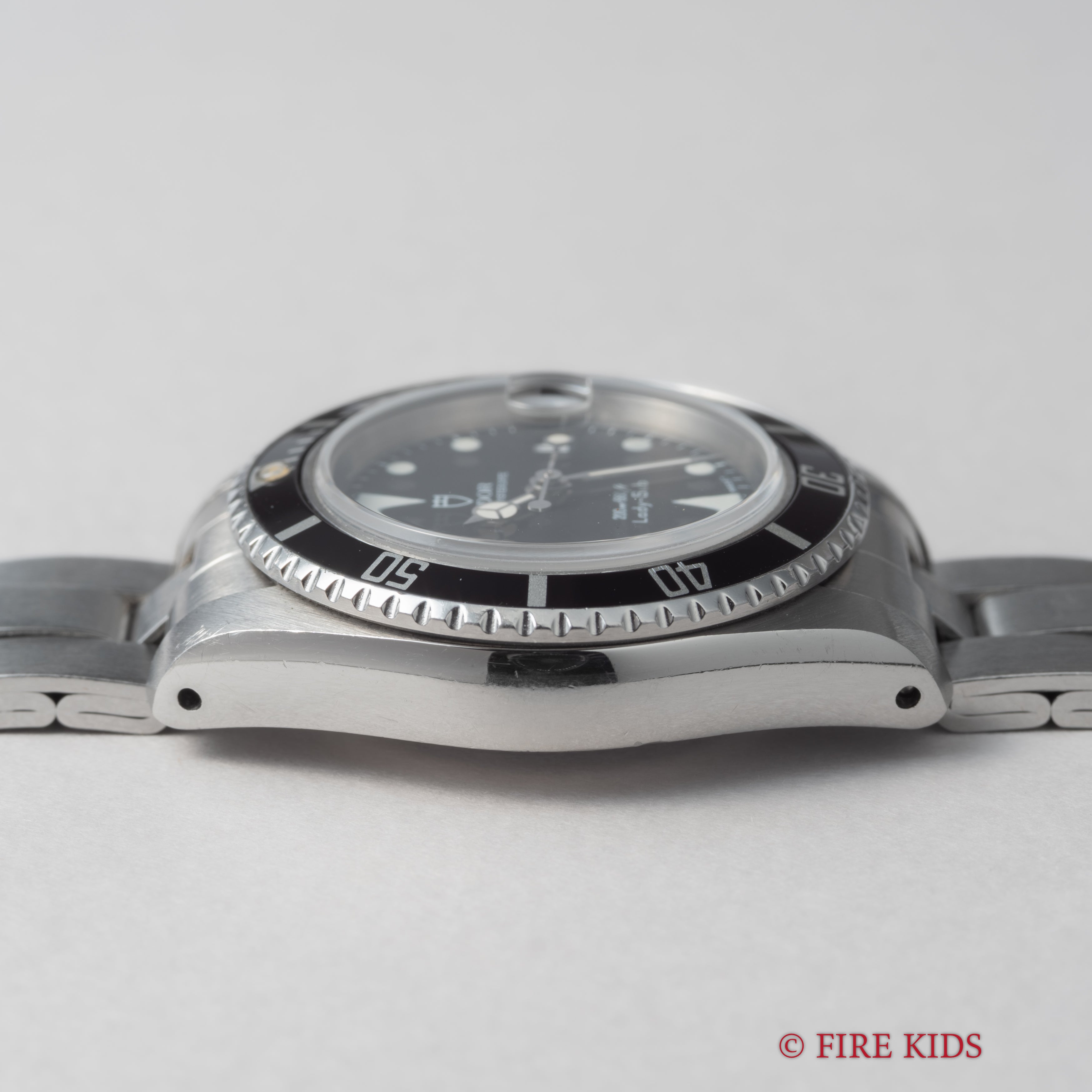 チューダー レディサブ 1992年製 プリンセスオイスターデイト Ref.96090 王冠リューズ 3連オイスターブレス