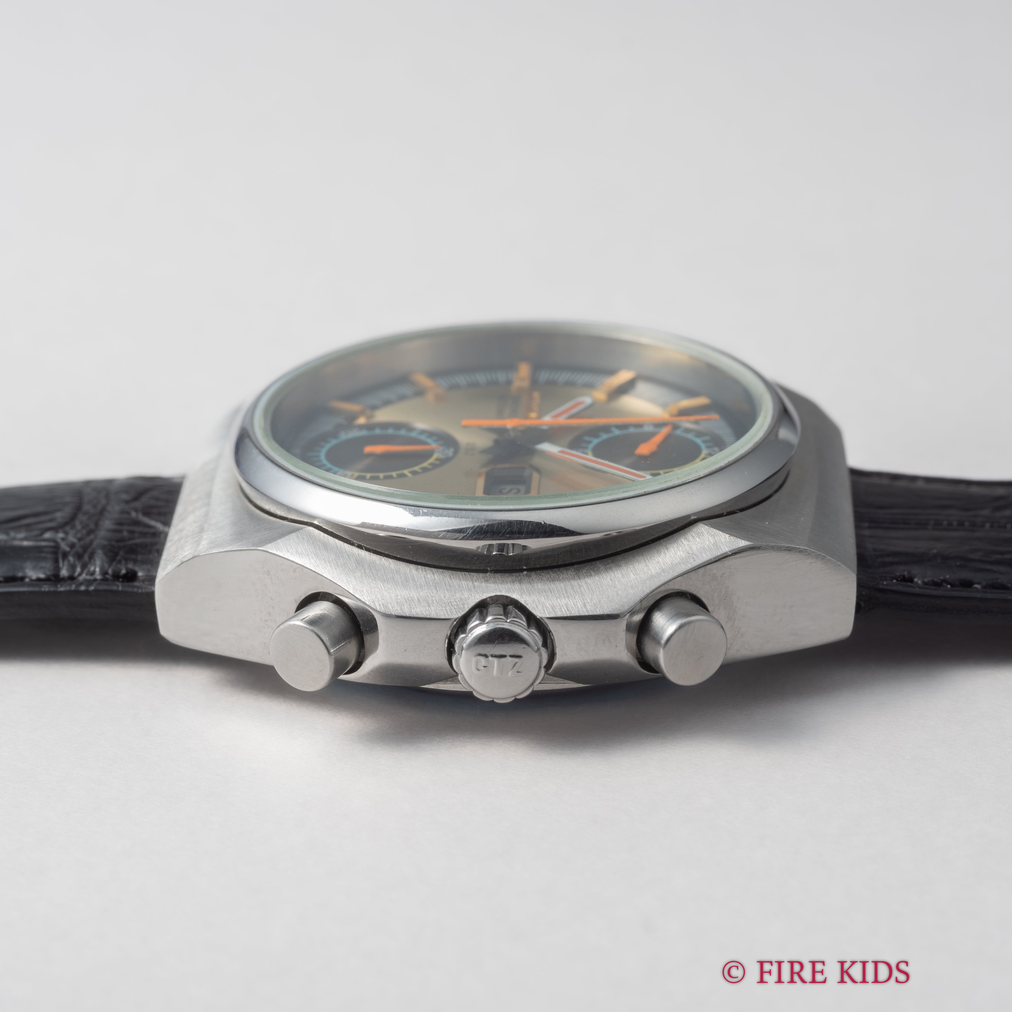 シチズン モナコ クロノグラフ 1975年製 フライバック機能付き 自動巻き 美品