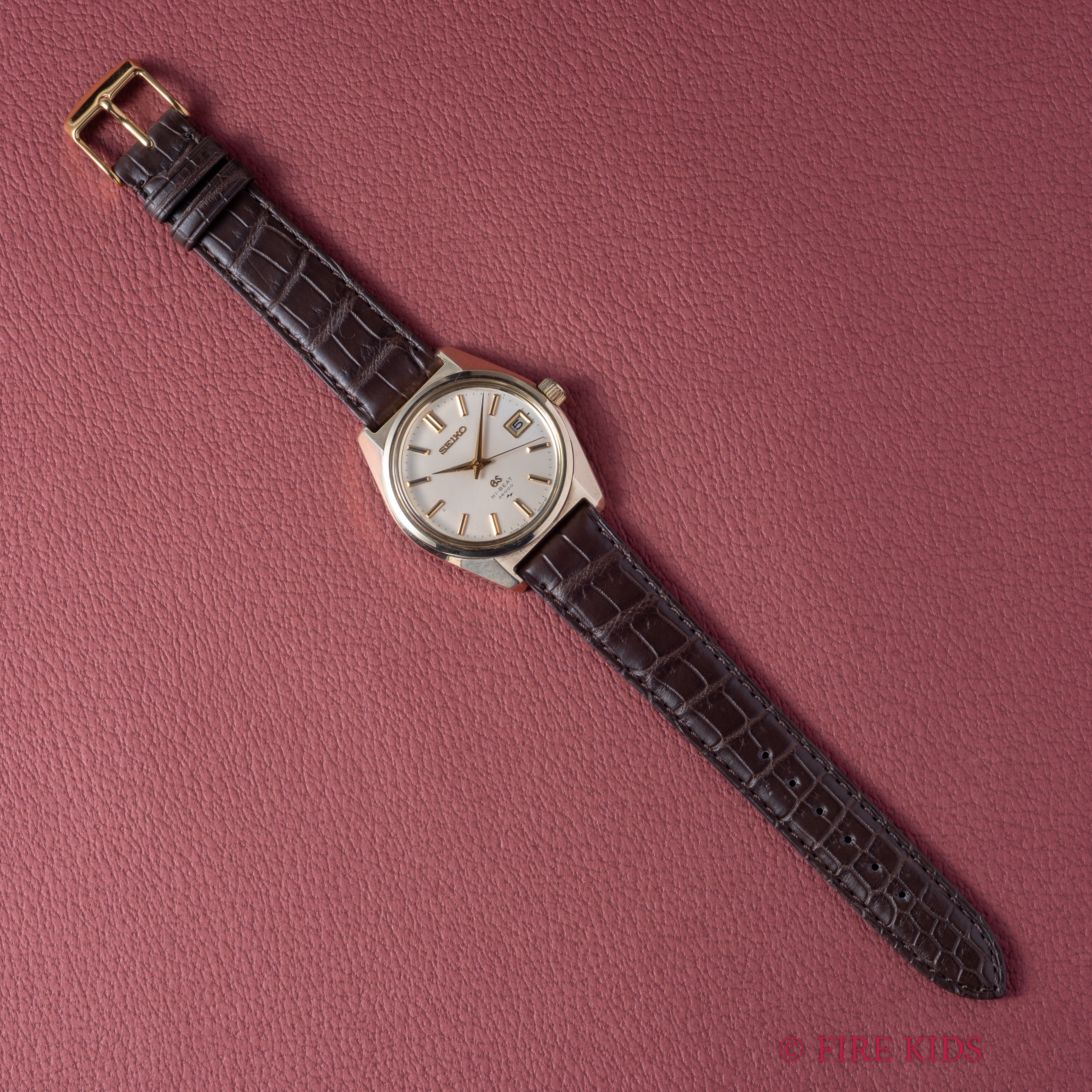 グランドセイコー 1968年製 手巻10振動 Ref.4522-8000 キャップゴールド 45GS パティーナダイヤル