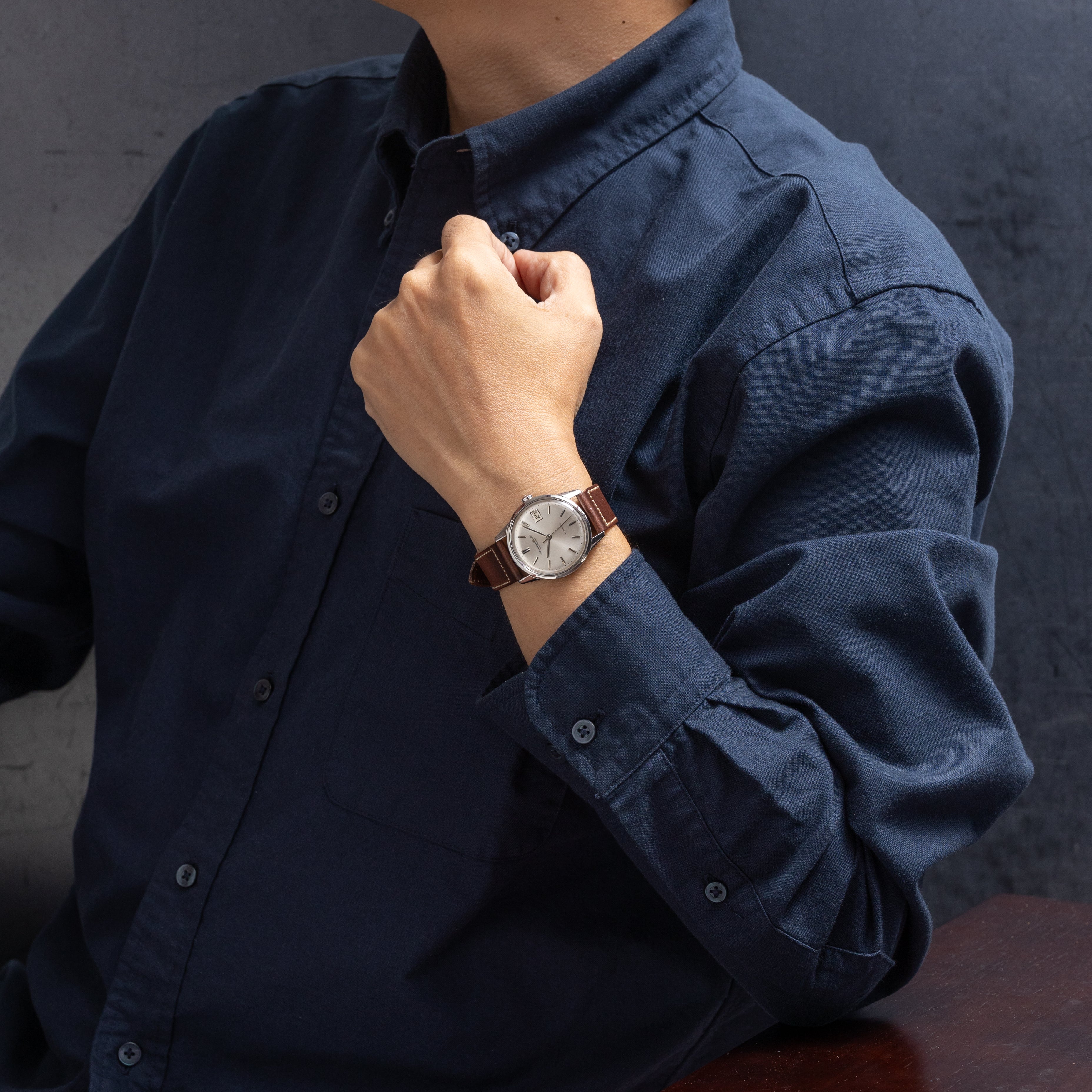 IWC ラウンドケース 1964年製 オートマチック Cal.8541