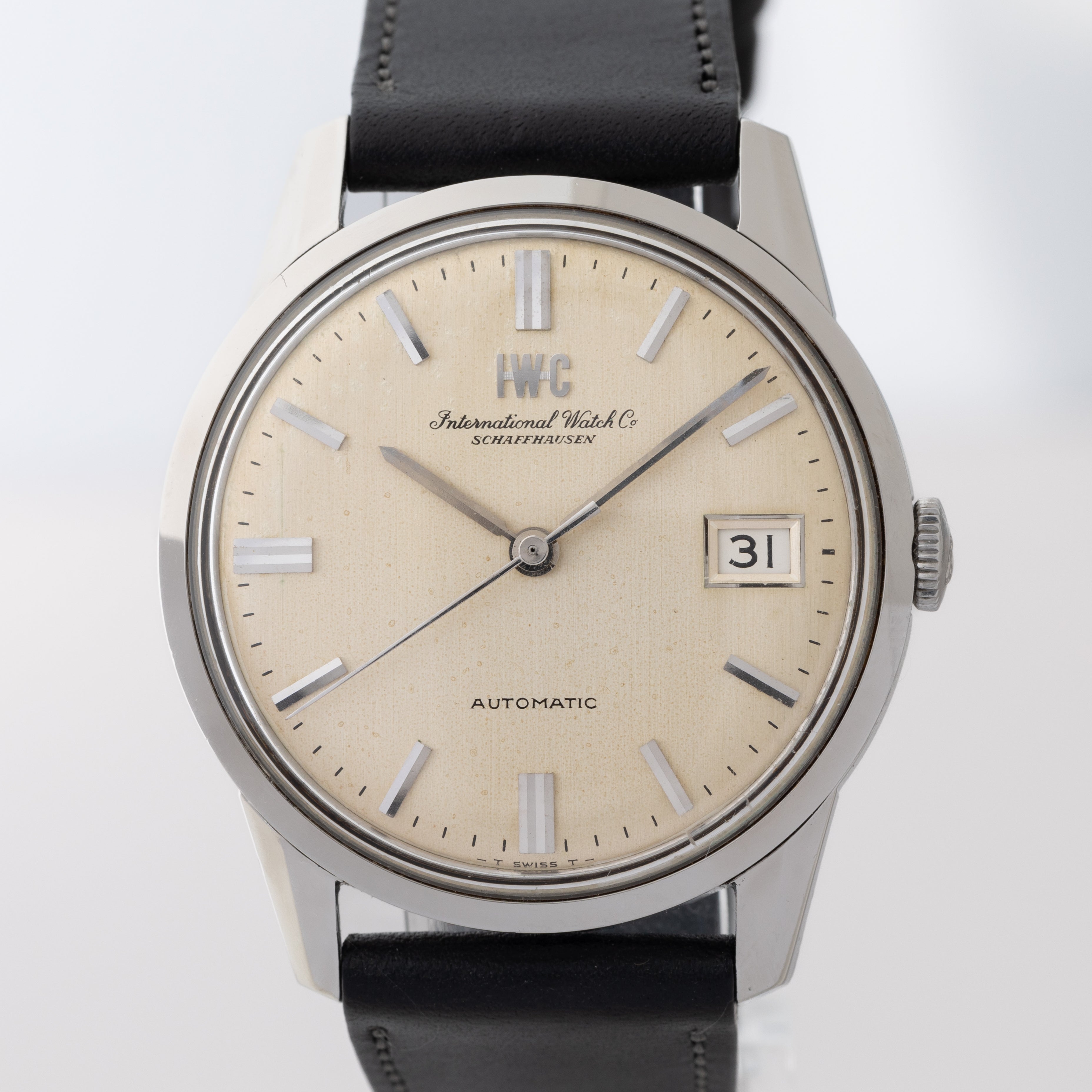 IWC ラウンドケース 1972年製 Cal.8541B オートマチック