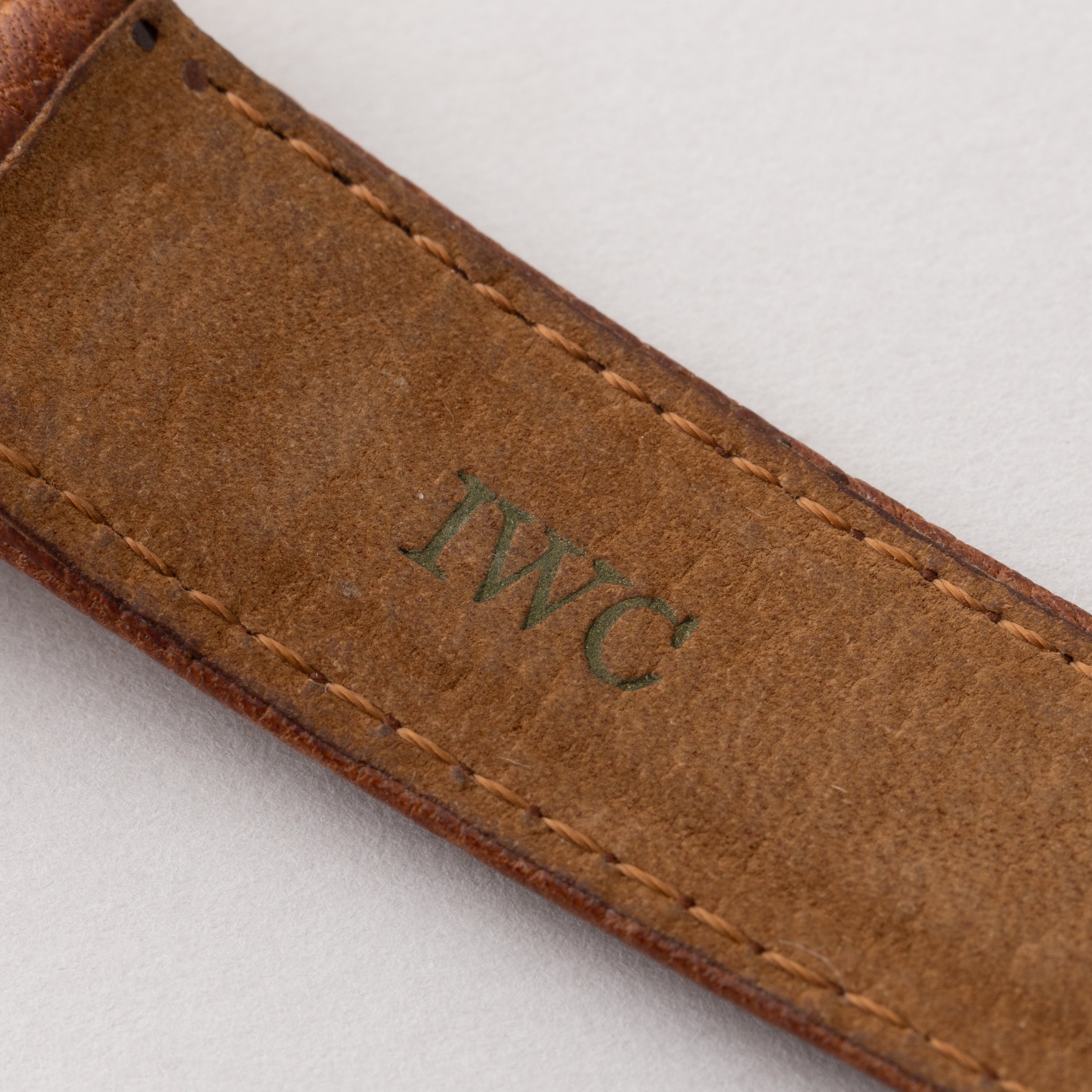 IWC Cal.88 1950年代 18金無垢ラウンドケース スモールセコンド
