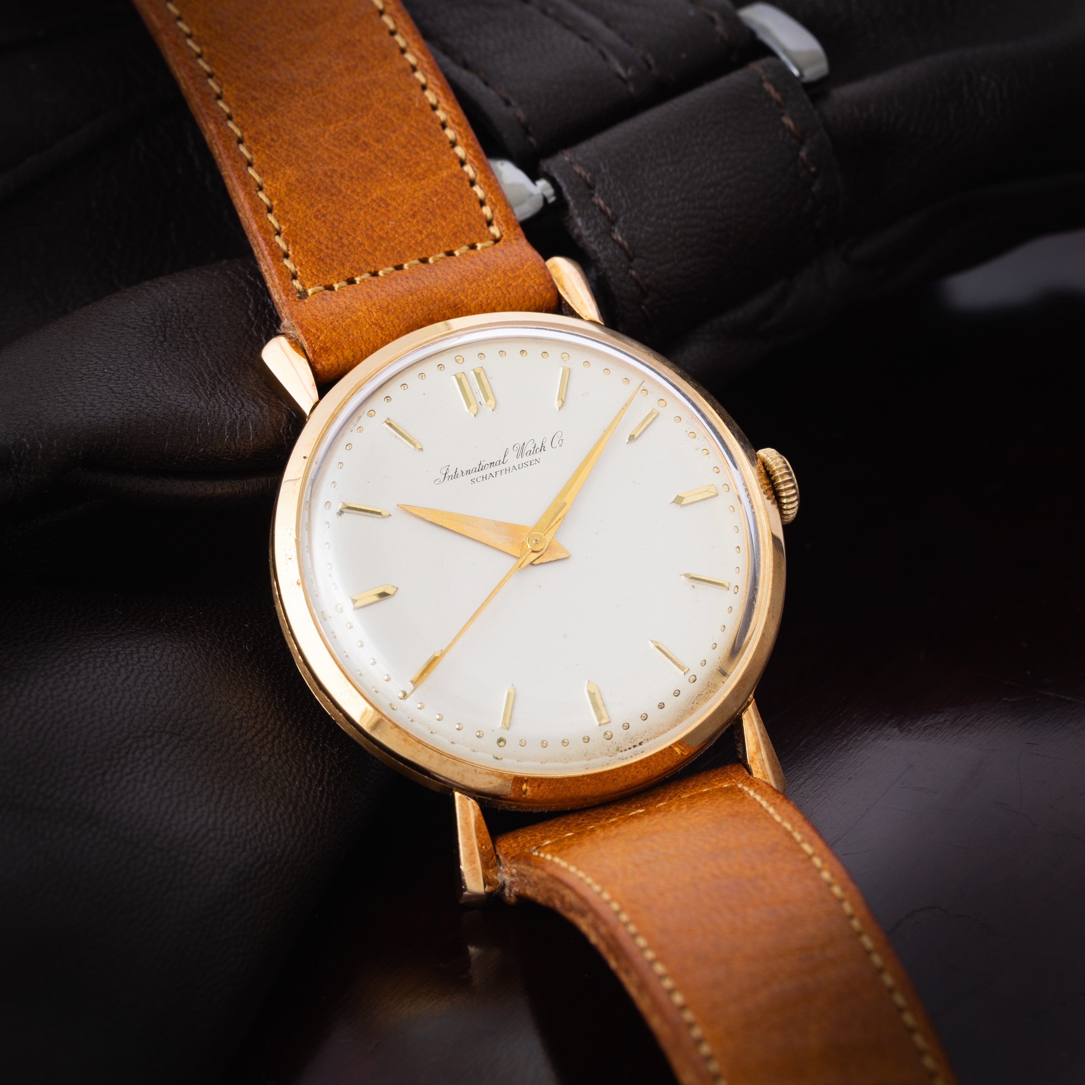 IWC 18金無垢ケース Cal.89 1957年製 手巻き