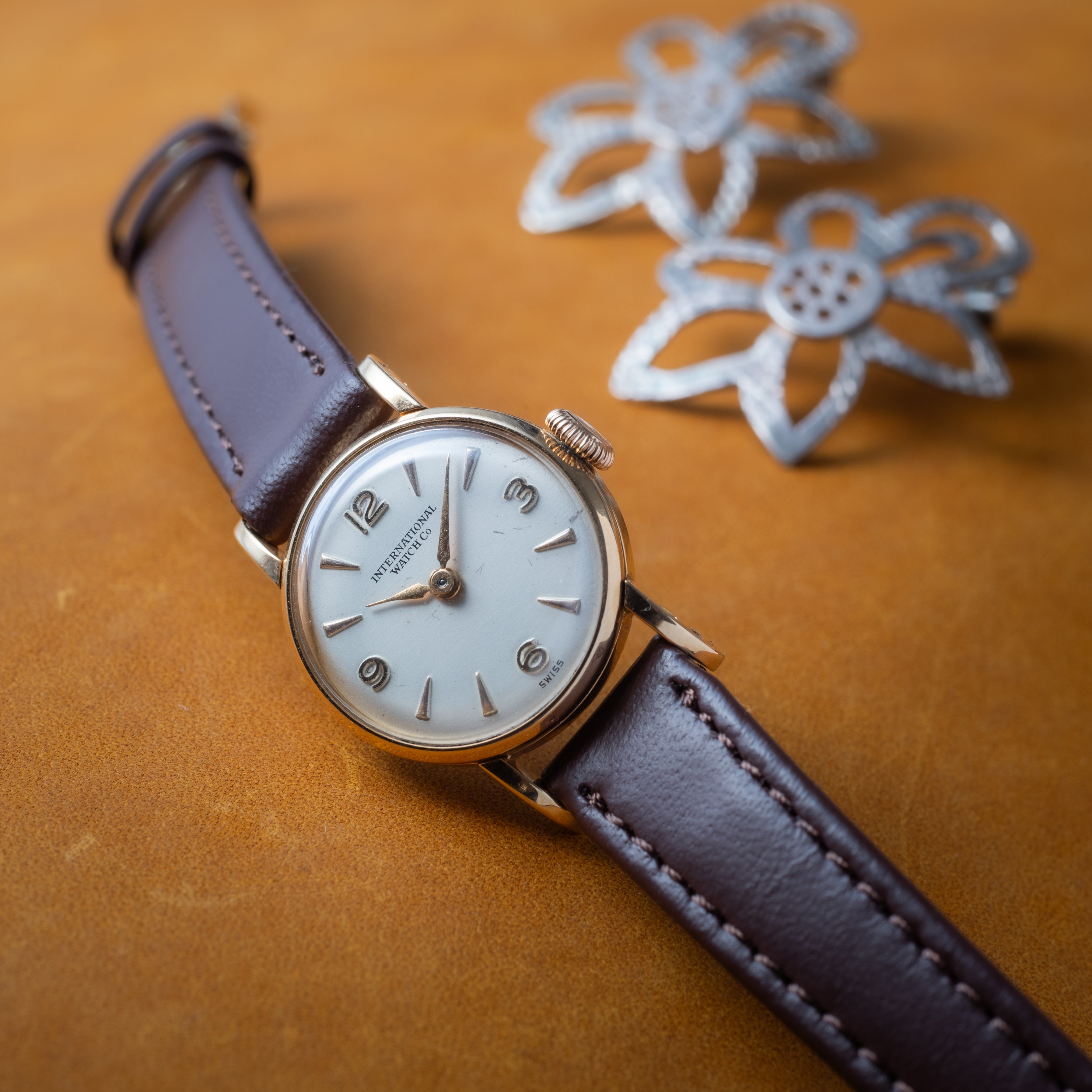 IWC レディース 18KYG 1958年製 手巻き Cal.41