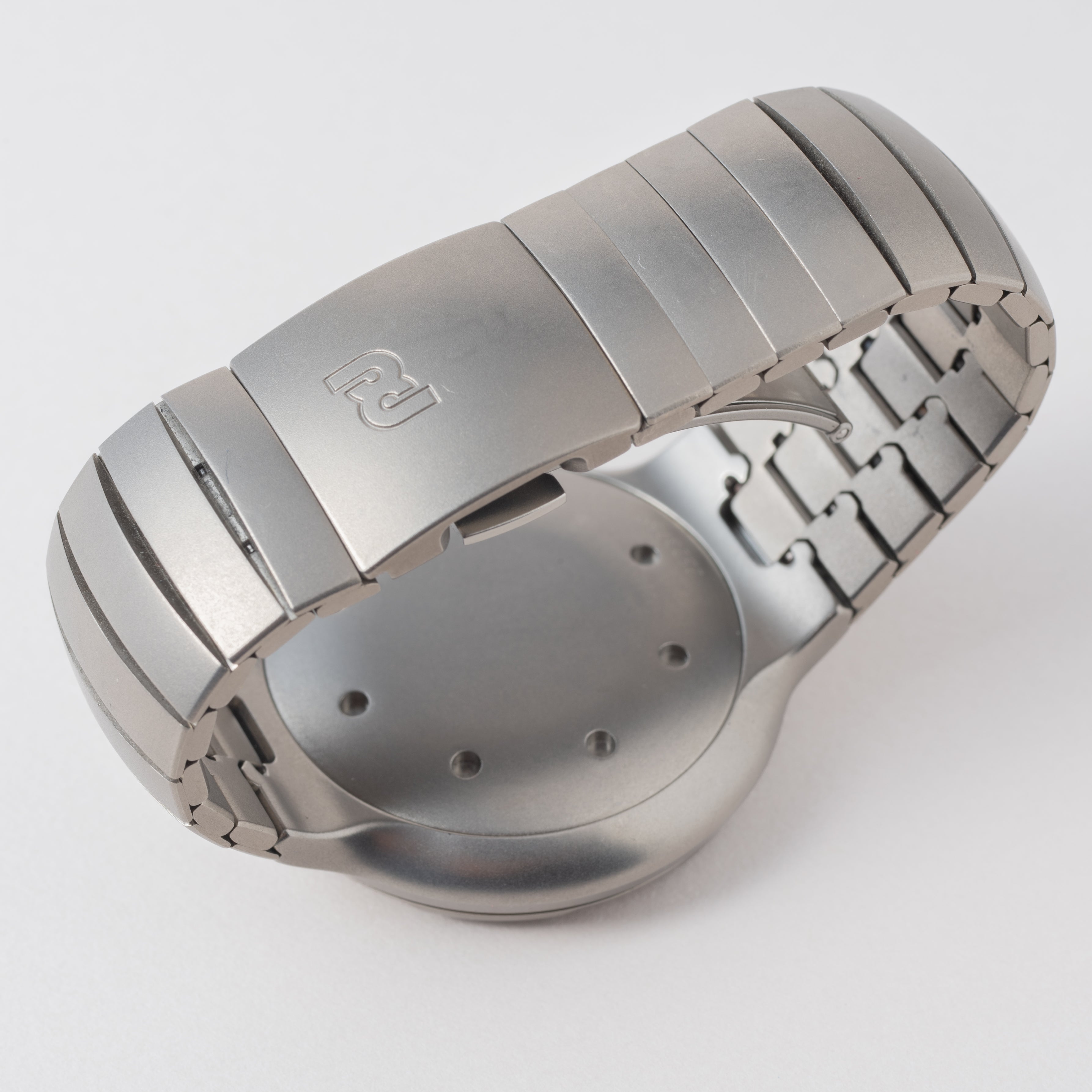 IWC ポルシェデザイン オーシャン2000 トリチウム 2000m防水 ダイバーズウオッチ 1992年 箱、国際保証書付き