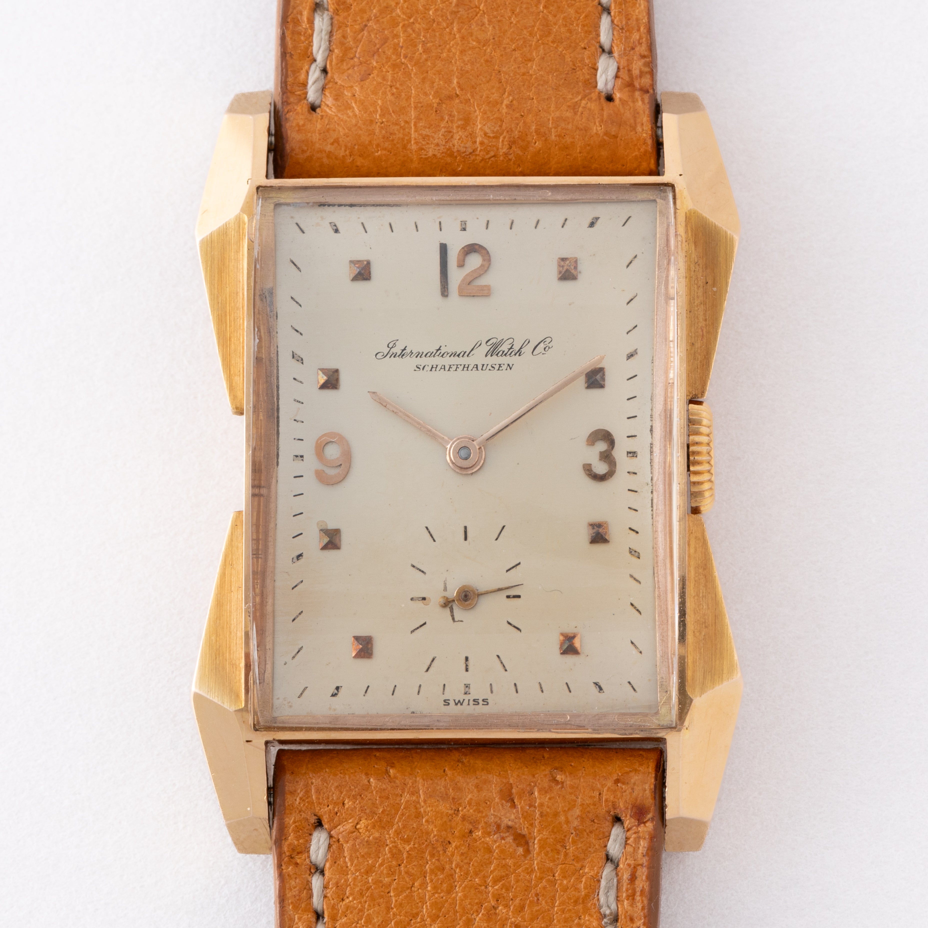 IWC レクタンギュラー 1945年製 18Kピンクゴールド製 箱、広告コピー付き