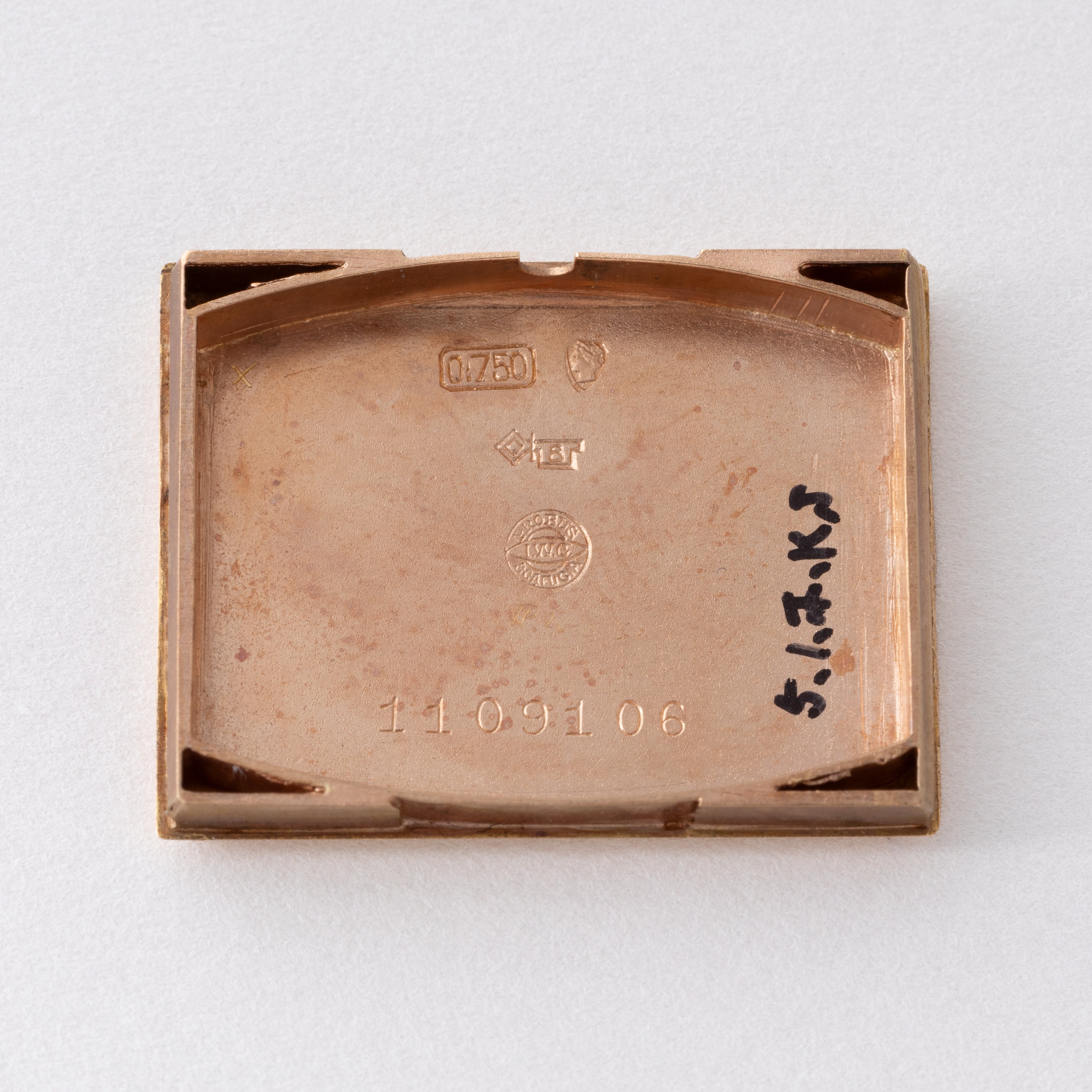 IWC レクタンギュラー 1945年製 18Kピンクゴールド製 箱、広告コピー付き