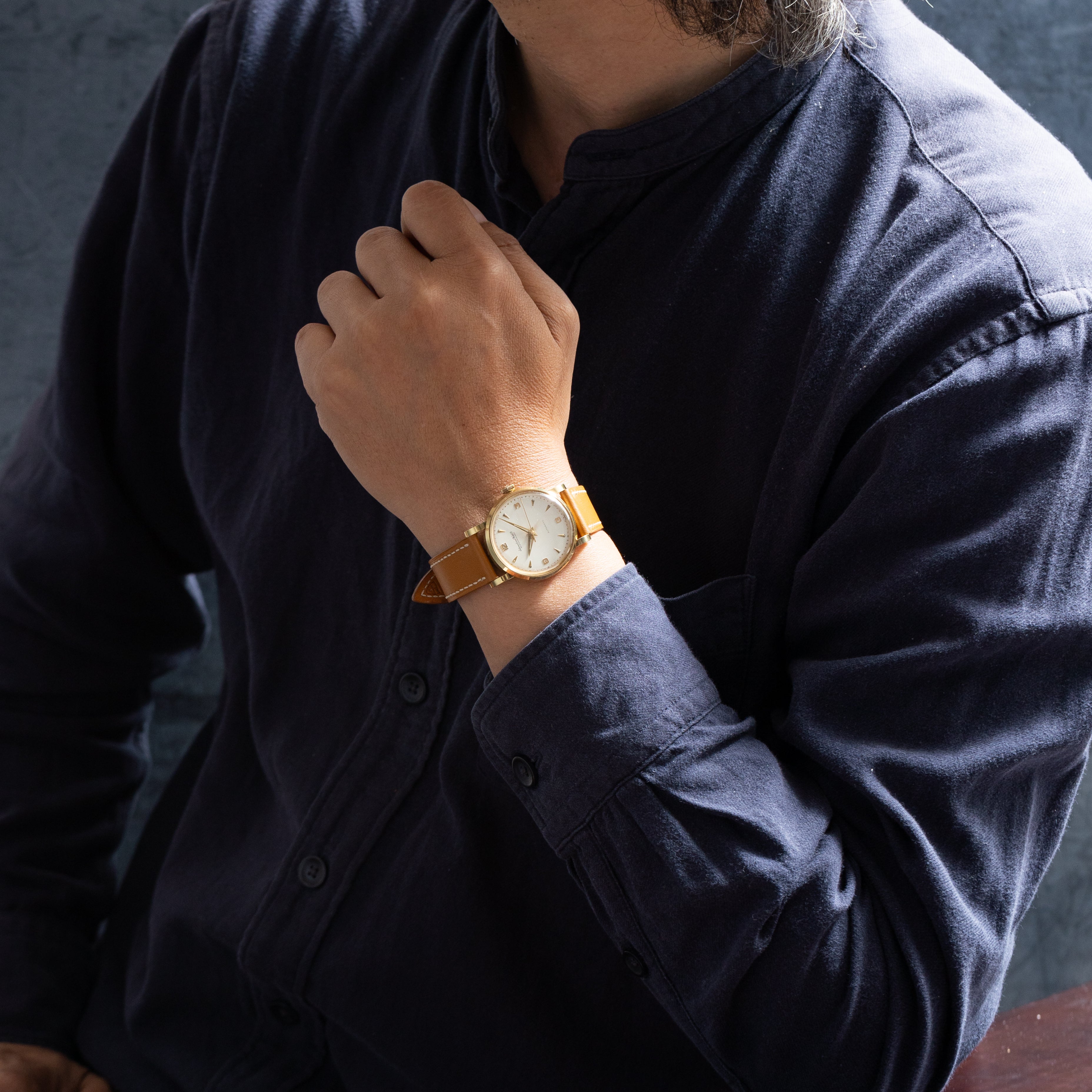 IWC 18金無垢ラウンドケース1957年製 箱、販売店ギャラ付き ペラトン式自動巻Cal.852