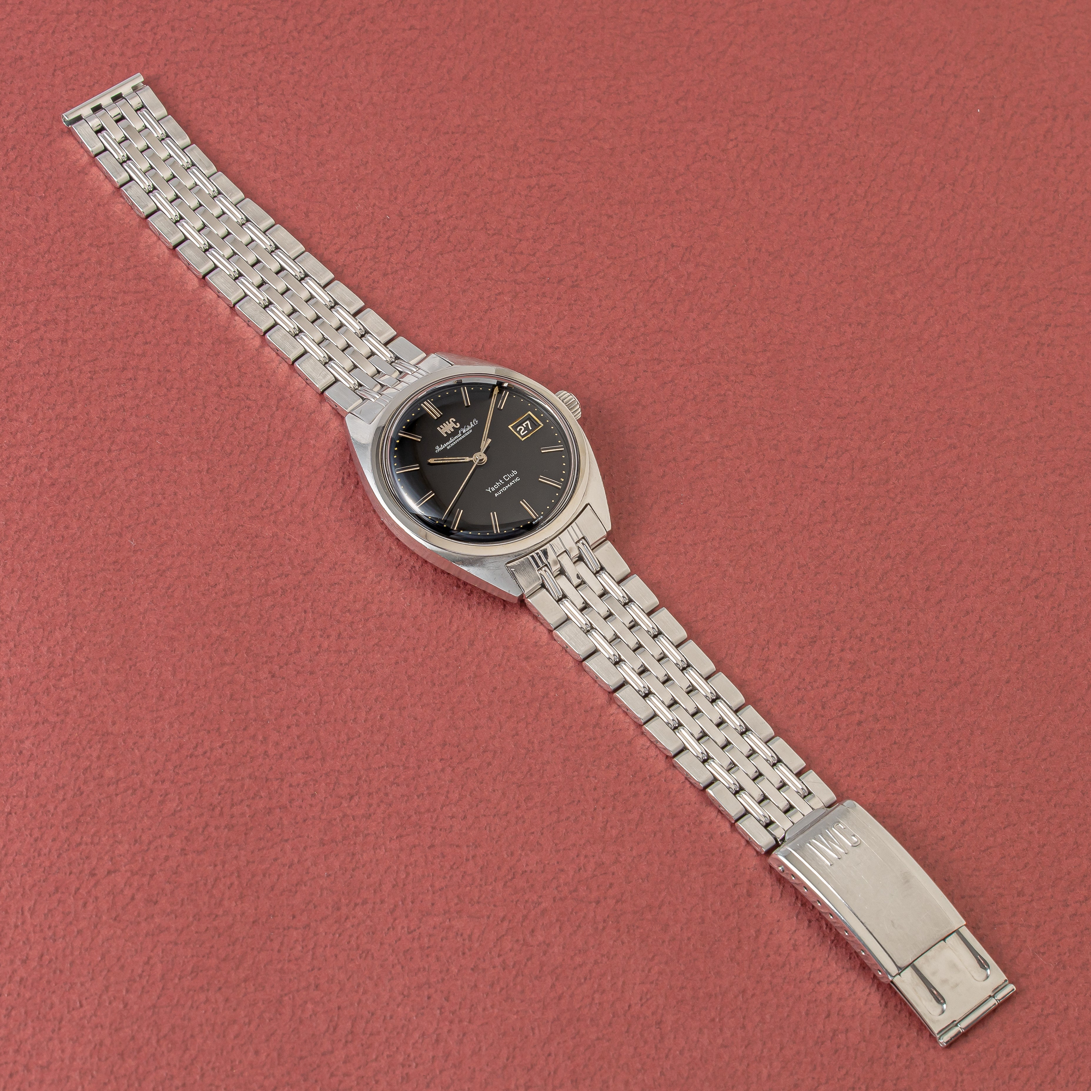 IWC ヨットクラブ 1966年製 オリジナルブラックダイヤル 純正ゲイフレアーブレス Cal.8541