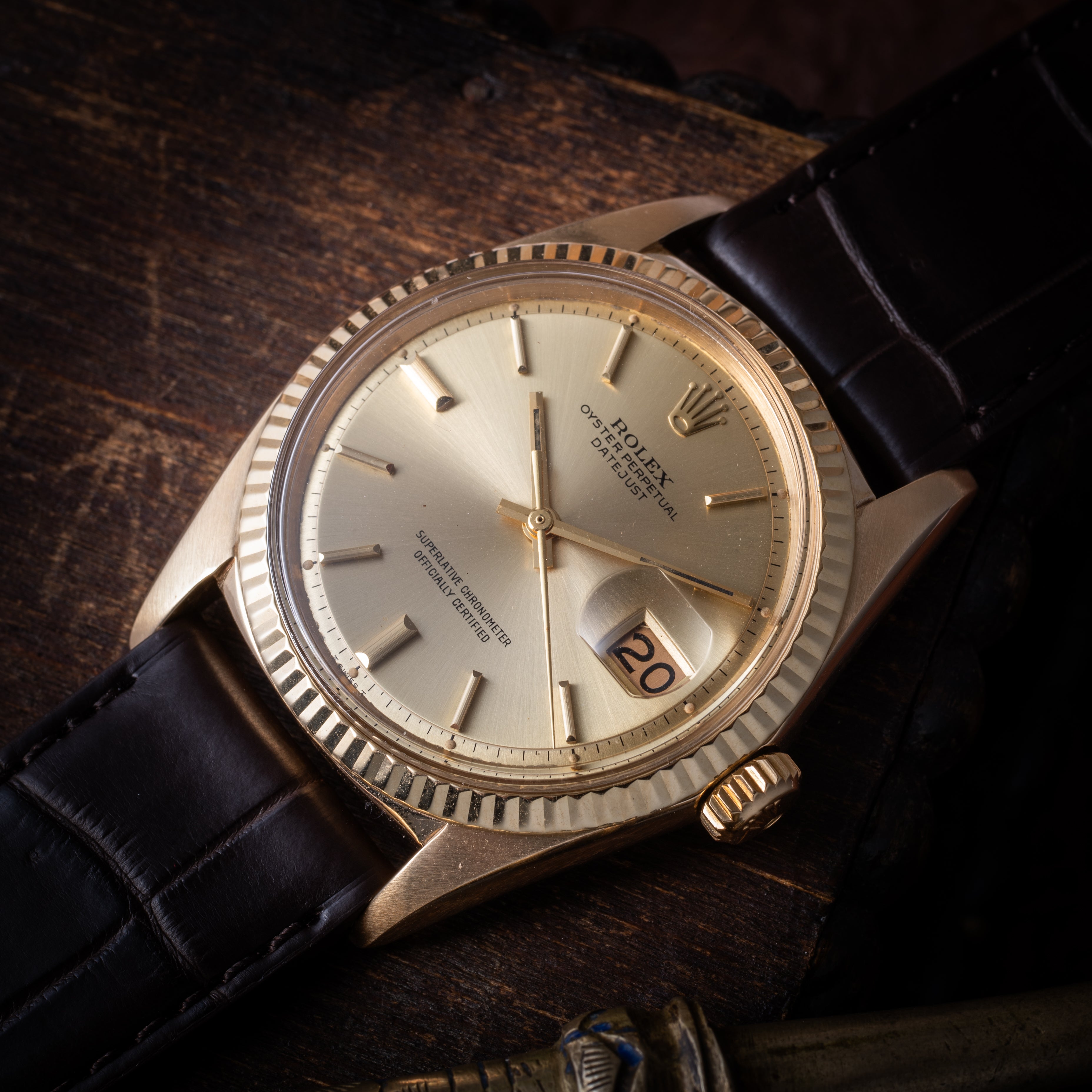 ロレックス　純正革ベルト ロレックスに革ベルトの腕時計はある？特徴と魅力を徹底解説