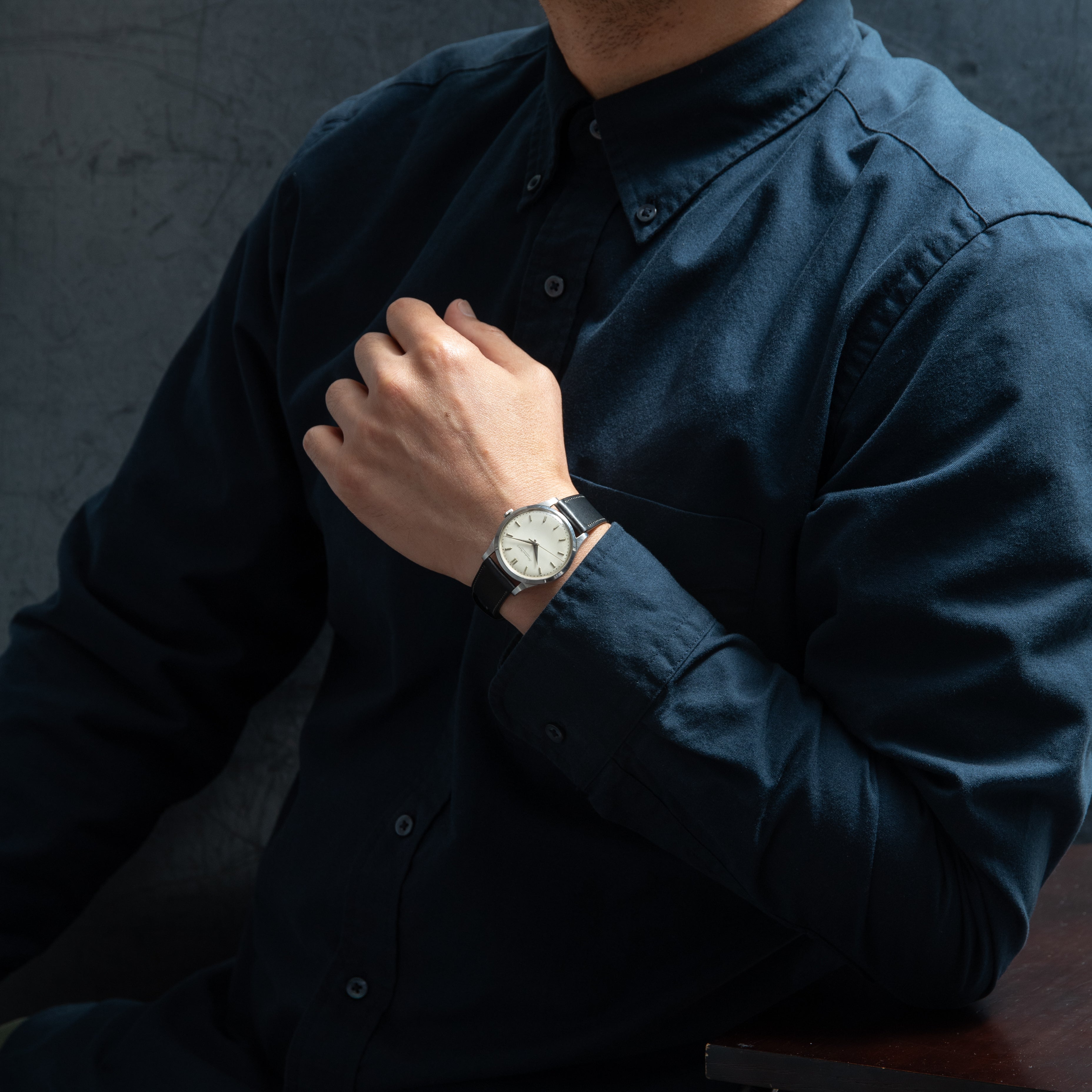 IWC ラウンドケース 1961年製 手巻き Cal.89 砲弾インデックス