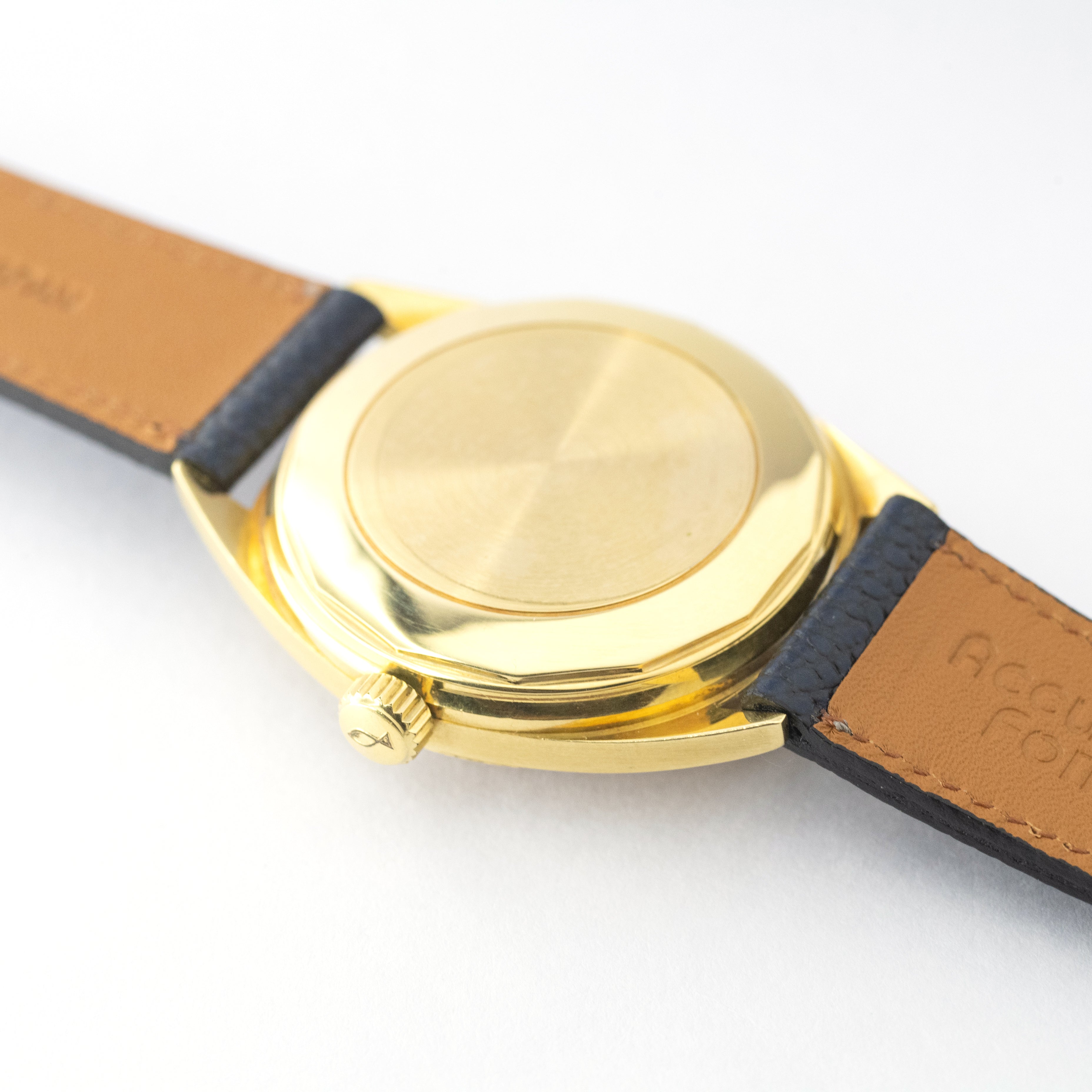 IWC ヨットクラブ 18KYG 1969年製 Ref.R811A Cal.8541B オートマチック