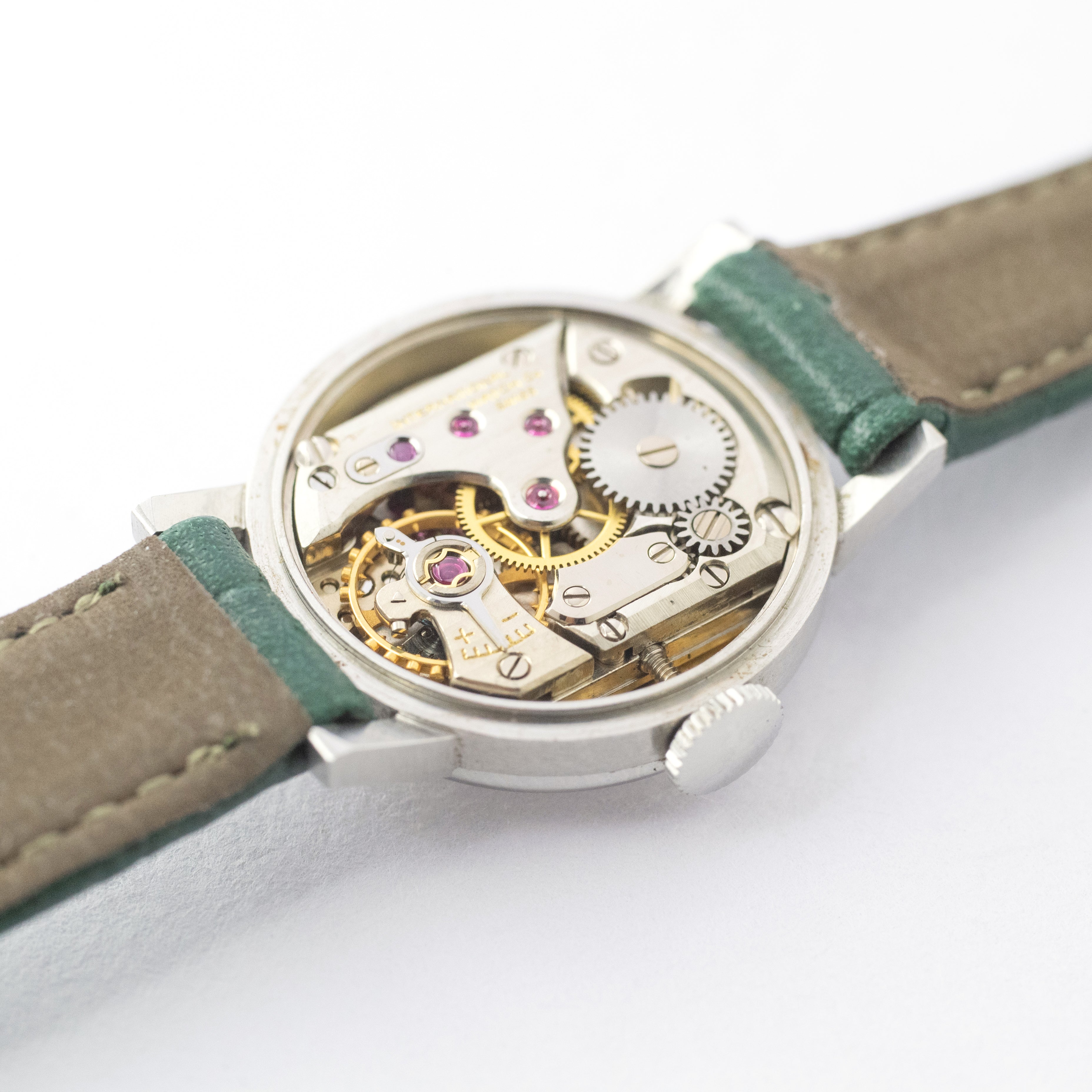 IWC レディース 1969年製 手巻き ラウンド