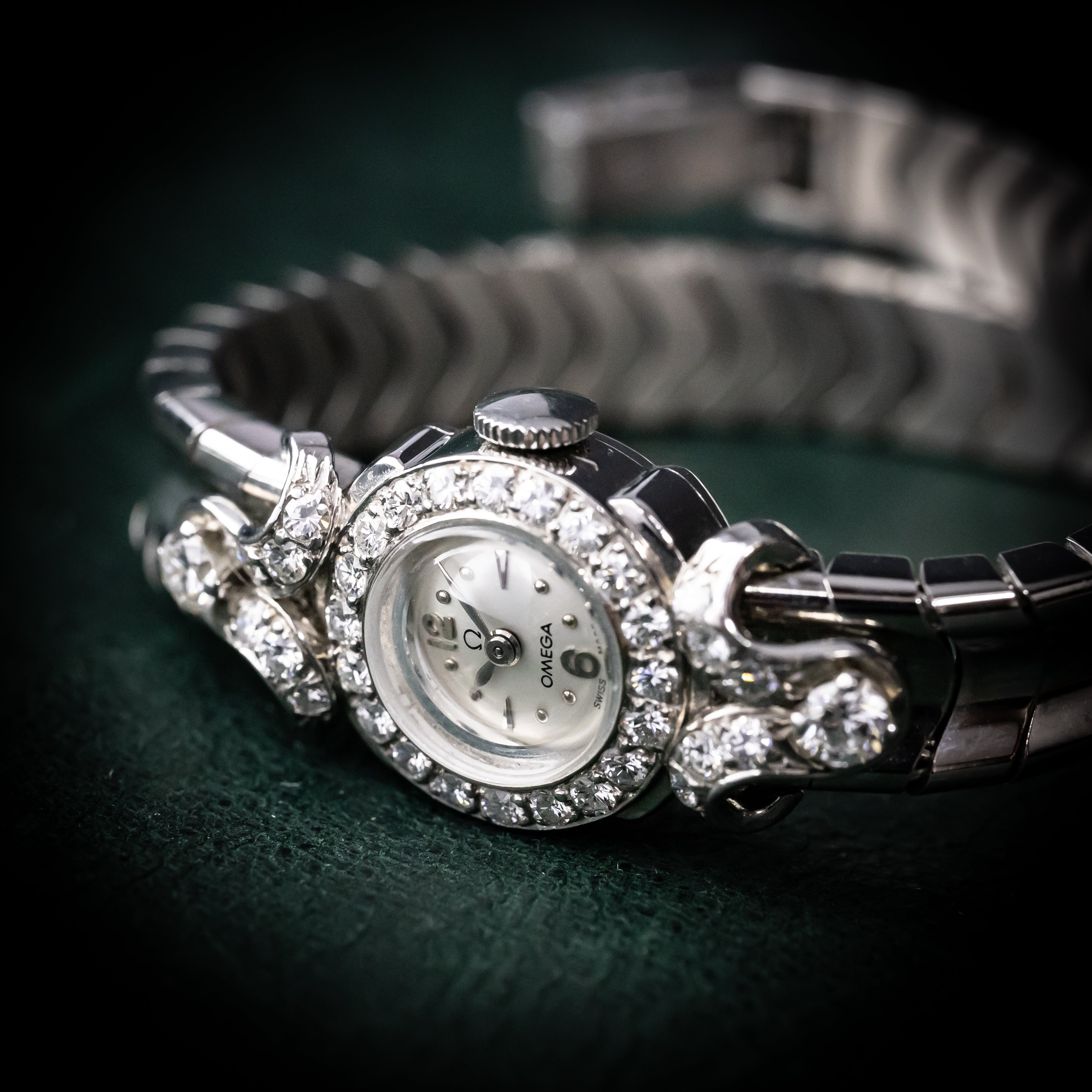 プラチナケース