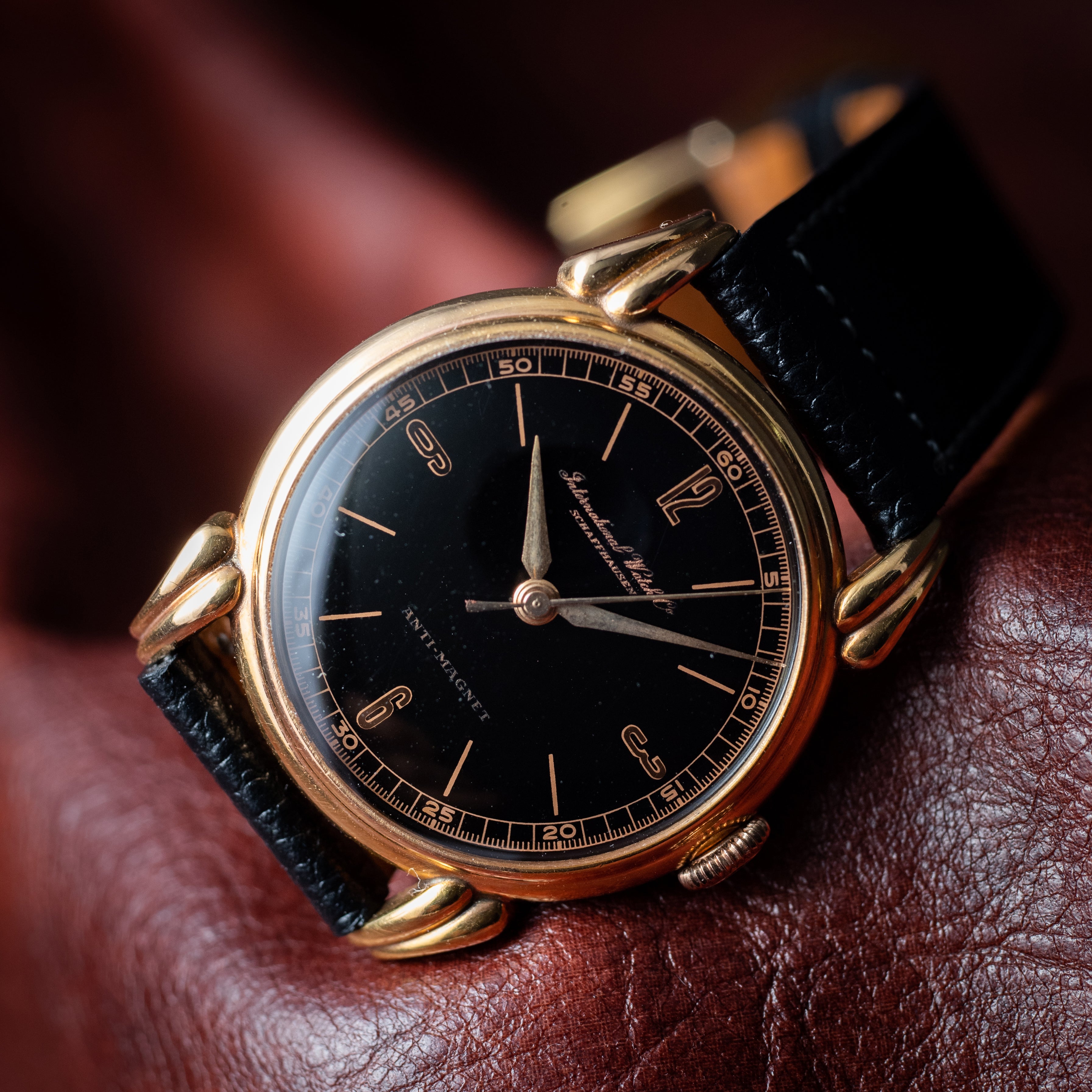 IWC オリジナルブラックダイヤル Cal.60 1940年代製 金張りケース 手巻 オールドインター