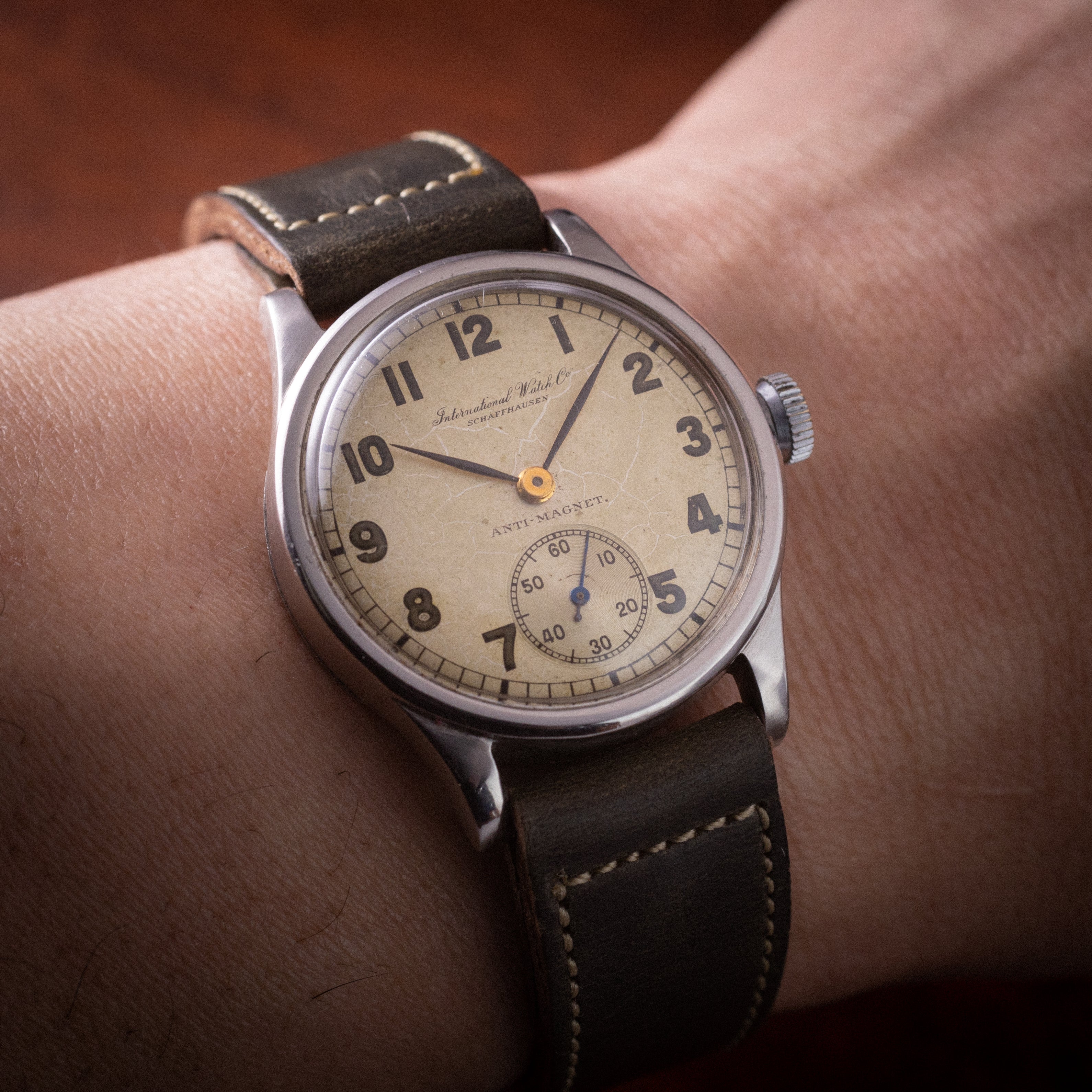 IWC 全アラビア 1938年製 Cal.83 箱付き ラウンドケース